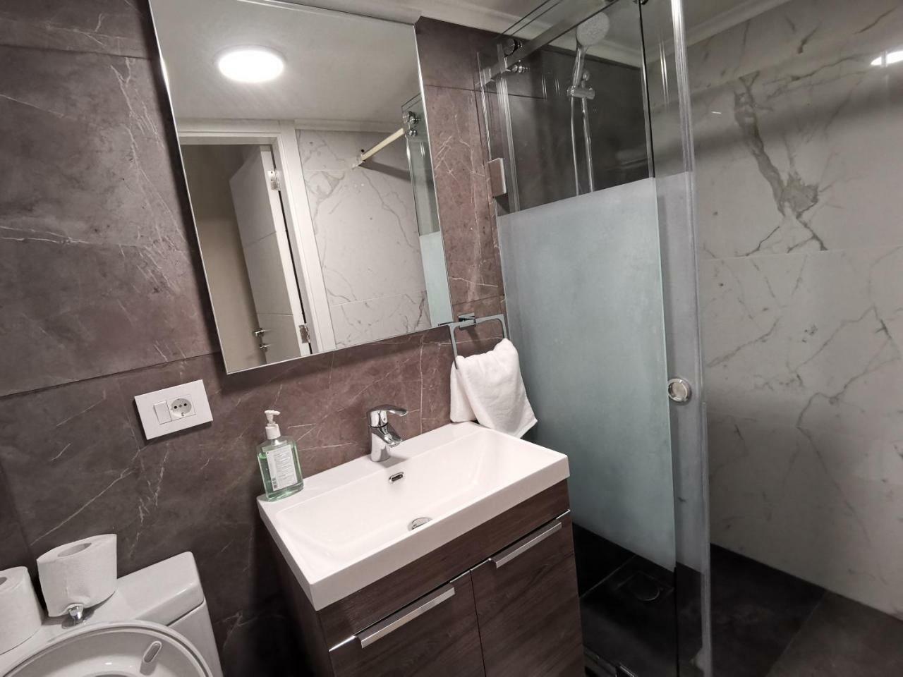 West House Apartments-Mar Mikhael Бейрут Экстерьер фото